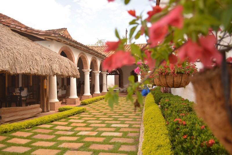 Hotel Santa Barbara Colonial - Santa Fe De Antioquia Bagian luar foto