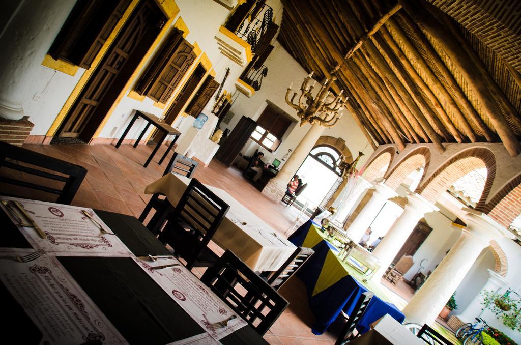 Hotel Santa Barbara Colonial - Santa Fe De Antioquia Bagian luar foto