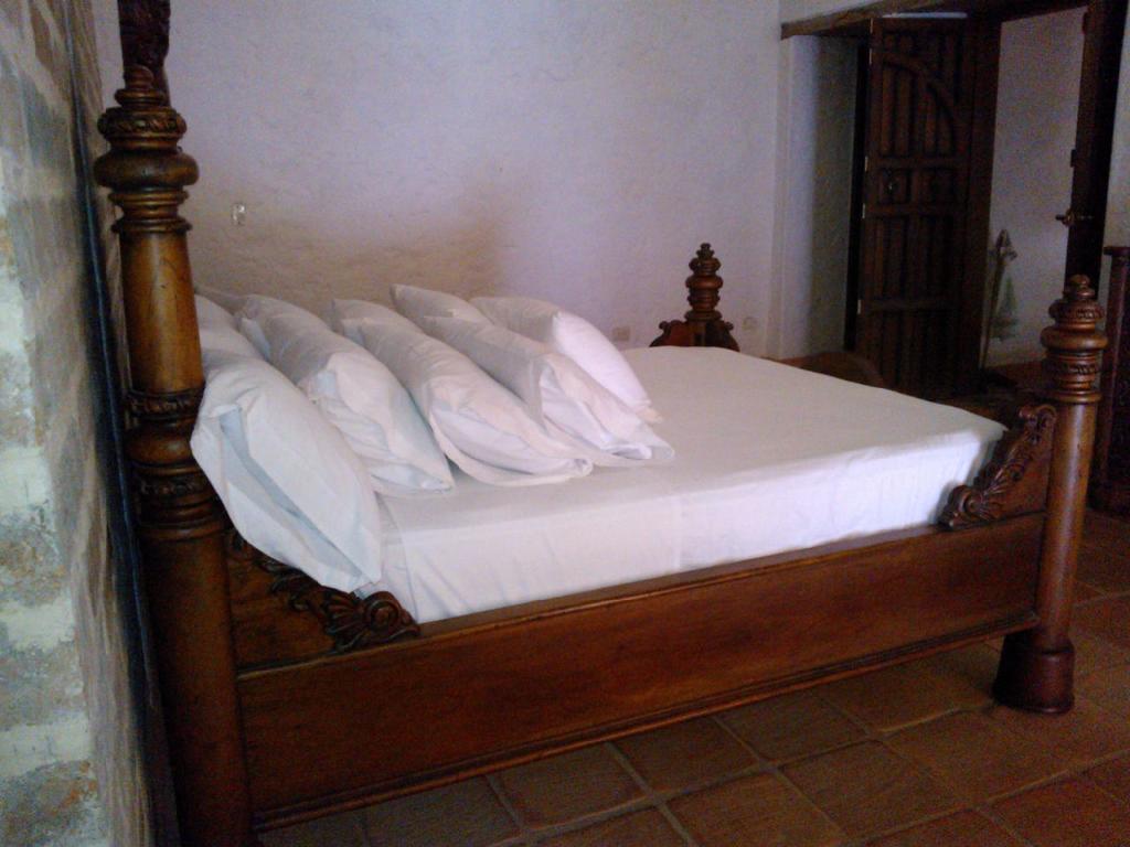 Hotel Santa Barbara Colonial - Santa Fe De Antioquia Ruang foto
