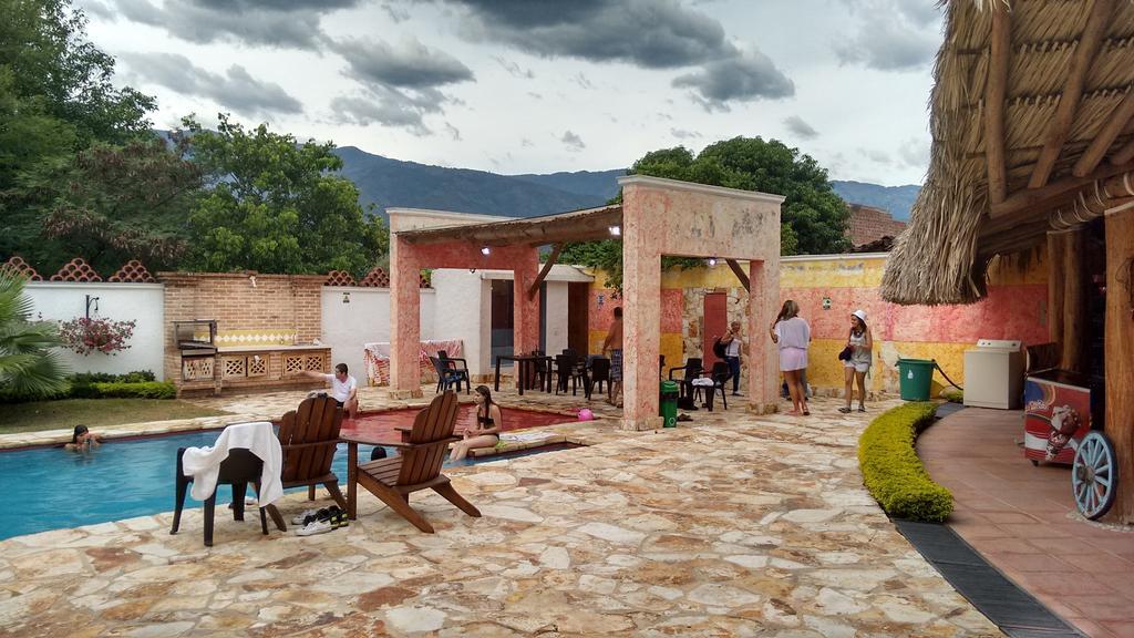 Hotel Santa Barbara Colonial - Santa Fe De Antioquia Ruang foto